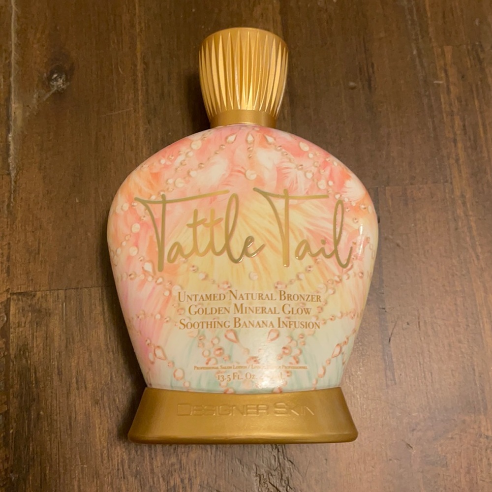 Designer skin tattletale natural bronzer Tanning